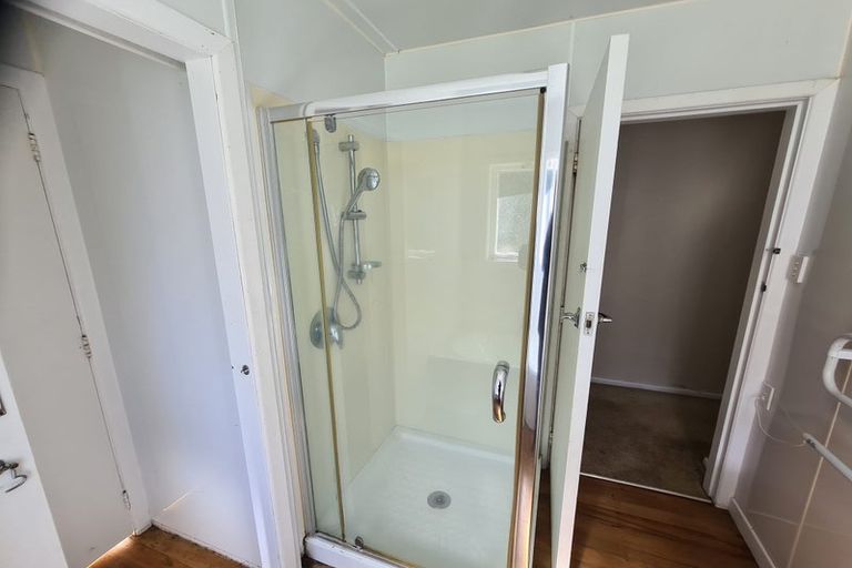 Photo of property in 24 Helena Road, Hillcrest, Hamilton, 3216