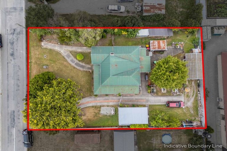 Photo of property in 8 George Street, Pleasant Point, 7903