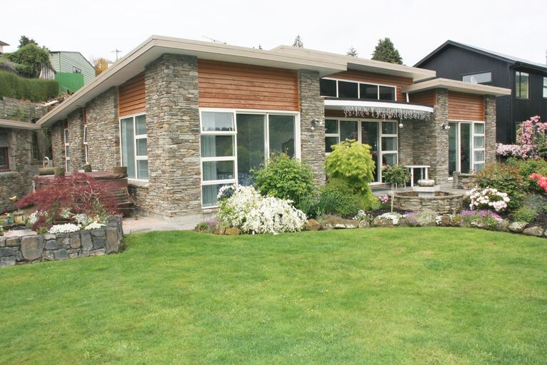 Photo of property in 22 Centennial Road, Fairfield, Dunedin, 9018