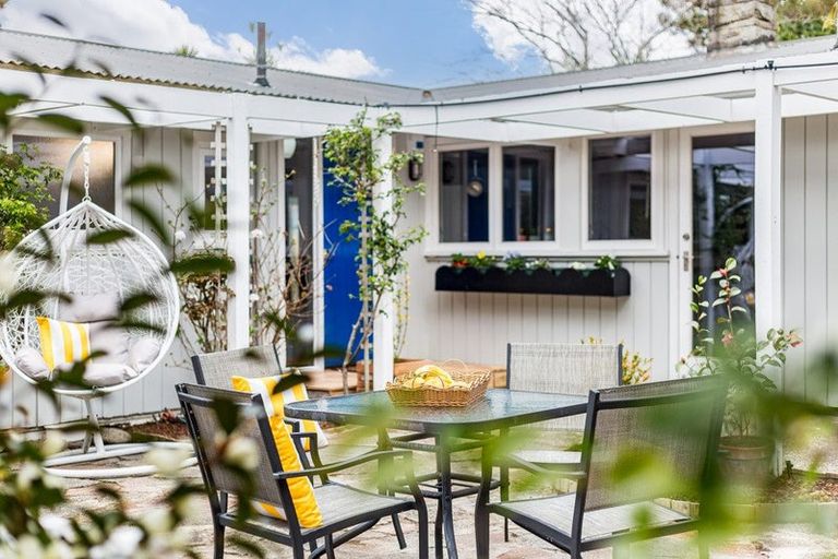 Photo of property in 25 Palm Grove, Belmont, Lower Hutt, 5010