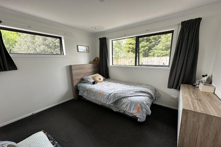 Photo of property in 4a View Road, Hikurangi, 0114