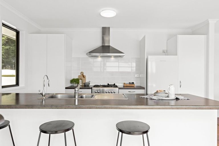 Photo of property in 21 Hepburn Creek Road, Warkworth, 0981