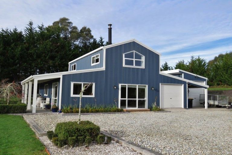 Photo of property in 240 Alma Road, Westport, 7892