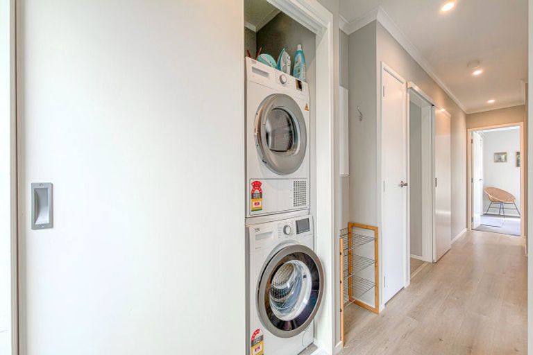 Photo of property in 5 Ross Place, Whiritoa, Whangamata, 3691