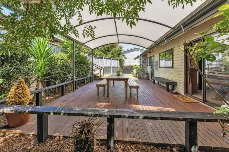 Photo of property in 110a Porchester Road, Papakura, 2110