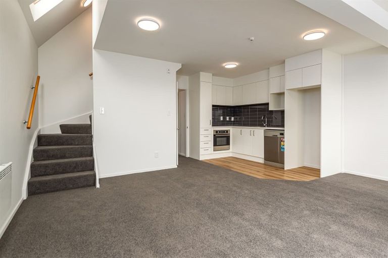 Photo of property in Amuri Park Apartments, 6/280 Bealey Avenue, Christchurch Central, Christchurch, 8013