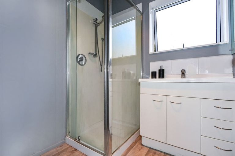 Photo of property in 39c Bassett Street, Burwood, Christchurch, 8083