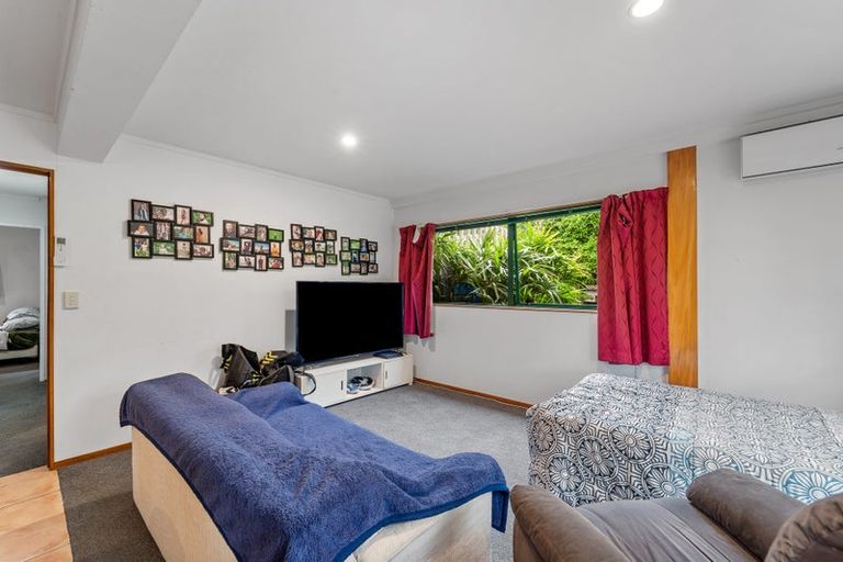 Photo of property in 43b Vipond Road, Stanmore Bay, Whangaparaoa, 0932