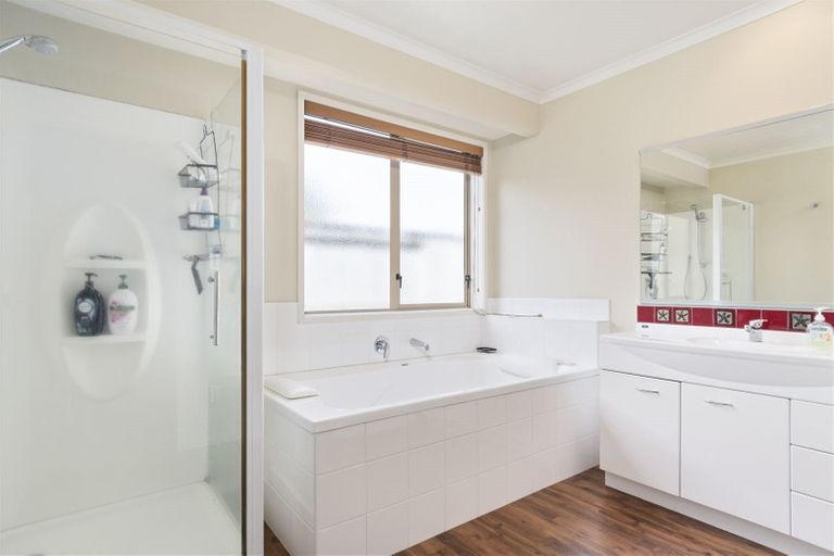 Photo of property in 123 Longview Drive, Papamoa Beach, Papamoa, 3118