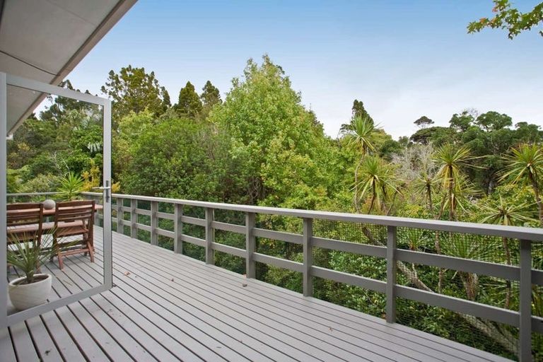 Photo of property in 79 Stott Avenue, Birkdale, Auckland, 0626