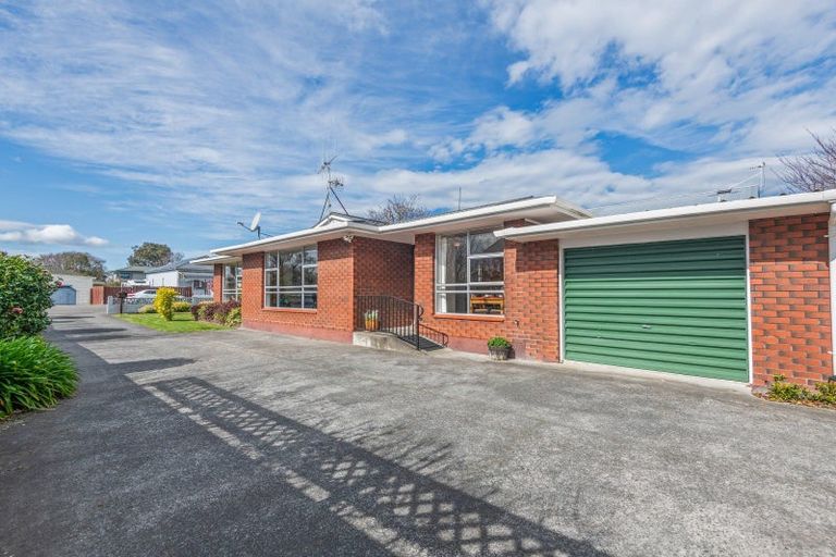 Photo of property in 44 Fitzroy Street, Terrace End, Palmerston North, 4410