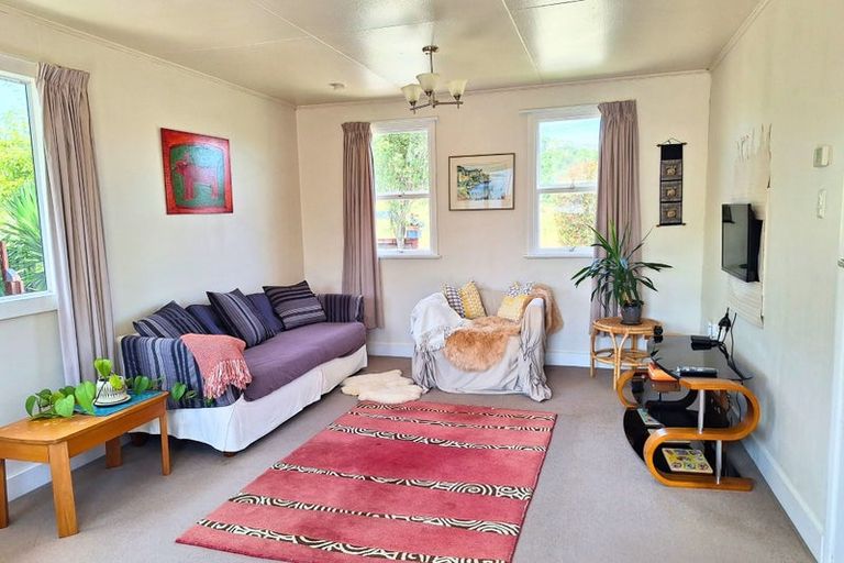 Photo of property in 9a Rototai Road, Takaka, 7110