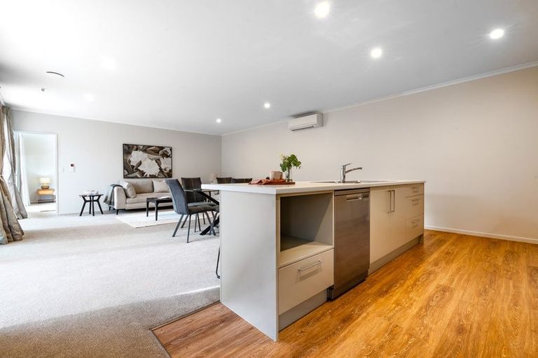 Photo of property in 12 Sholto Duncan Crescent, Halswell, Christchurch, 8025