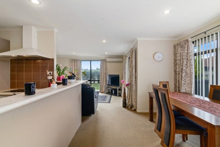 Photo of property in 11 Kinder Place, Ngongotaha, Rotorua, 3010