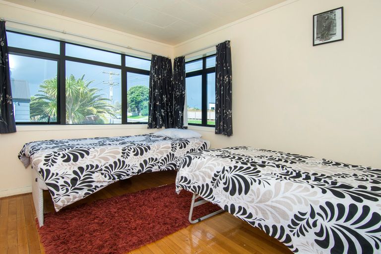 Photo of property in 1119 Papamoa Beach Road, Papamoa Beach, Papamoa, 3118