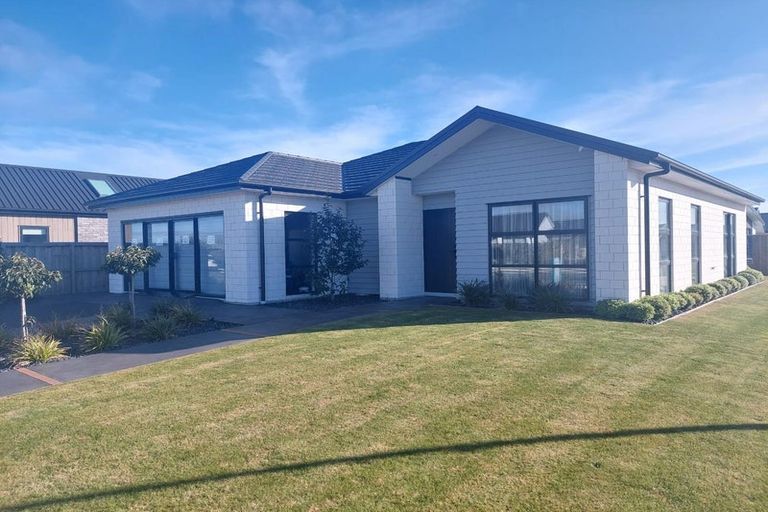 Photo of property in 12 Bollington Avenue, Kaiapoi, 7630
