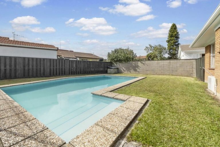 Photo of property in 18 Bernard Street, Chedworth, Hamilton, 3210