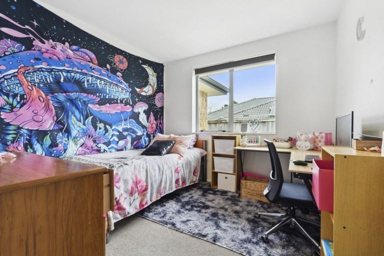 Photo of property in 20 Millbrae Place, Pokeno, 2402