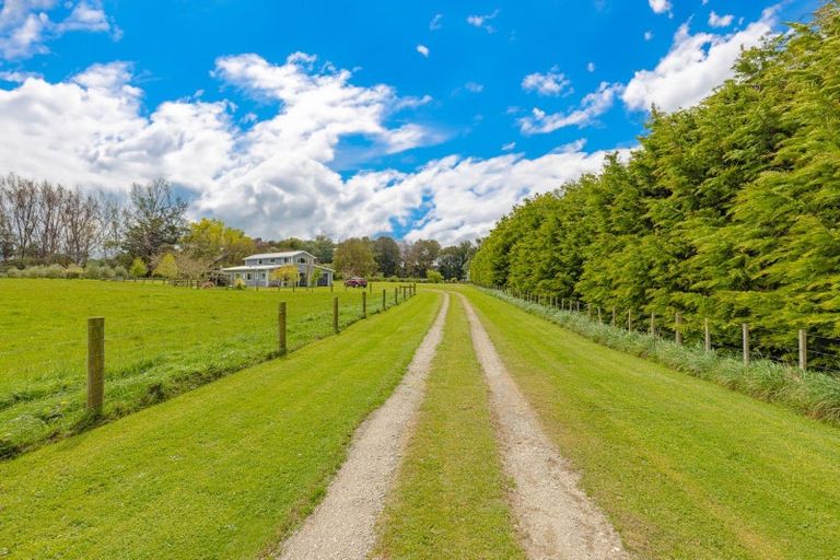 Photo of property in 362 Wiltons Road, West Taratahi, Carterton, 5791