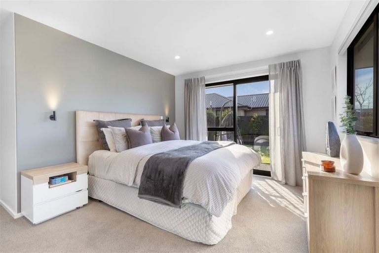 Photo of property in 52 Stationmasters Way, Prebbleton, 7604