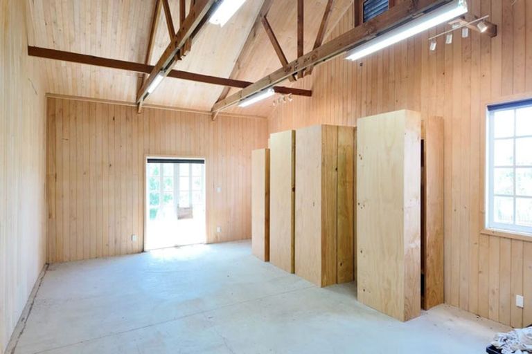 Photo of property in 126 North Road, Clevedon, Papakura, 2582