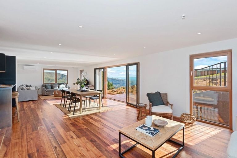 Photo of property in 1 Parkridge Place, Mount Pleasant, Christchurch, 8081