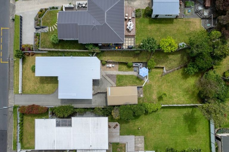 Photo of property in 36 Gray Avenue, Paraparaumu Beach, Paraparaumu, 5032