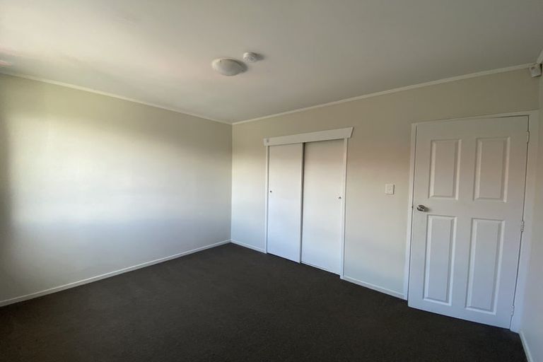 Photo of property in 21 Orly Avenue, Mangere, Auckland, 2022