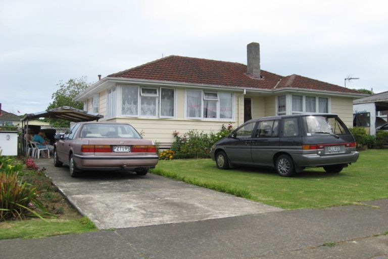 Photo of property in 3 Electra Place, Mangere, Auckland, 2022
