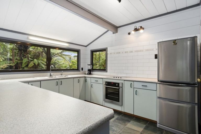 Photo of property in 1290 Akatarawa Road, Akatarawa, Upper Hutt, 5372