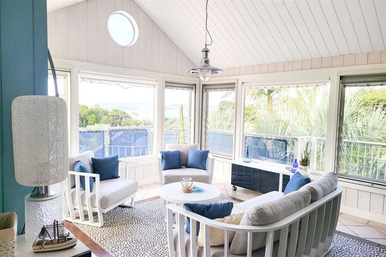 Photo of property in 23 Joyces Road, Paihia, 0200