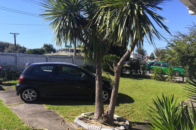 Photo of property in 94 Hills Road, Otara, Auckland, 2023