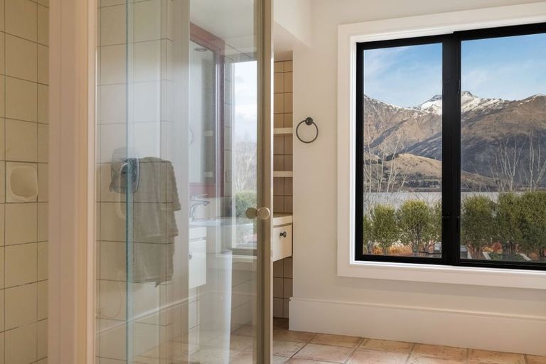 Photo of property in 42 Central Park Avenue, Lake Hayes, Queenstown, 9371