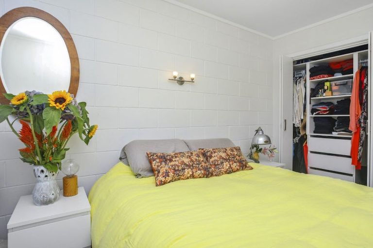 Photo of property in 11/19a Verbena Road, Birkdale, Auckland, 0626