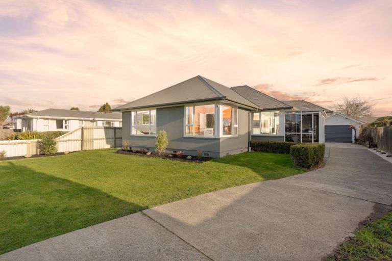 Photo of property in 42 Neill Street, Hornby, Christchurch, 8042