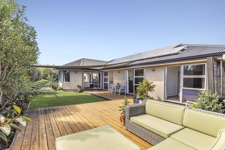 Photo of property in 14 Phoebe Place, Richmond, 7020