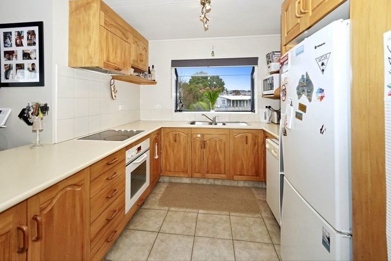 Photo of property in 9 Milsom Place, Te Puke, 3119