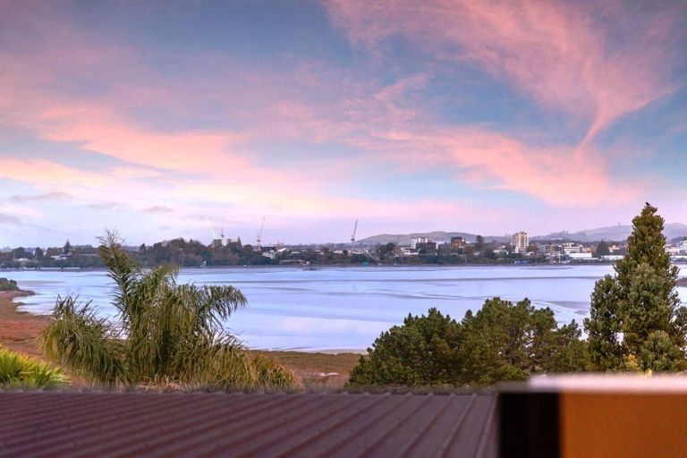 Photo of property in 4/228 Grange Road, Otumoetai, Tauranga, 3110