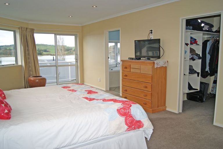 Photo of property in 16 Brown Street, Waikouaiti, 9510