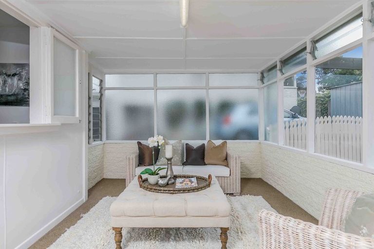 Photo of property in 26 Bucklands Beach Road, Bucklands Beach, Auckland, 2012