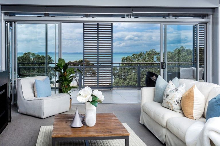 Photo of property in Ocean Breeze Apts, 23107/87 Clyde Road, Browns Bay, Auckland, 0630