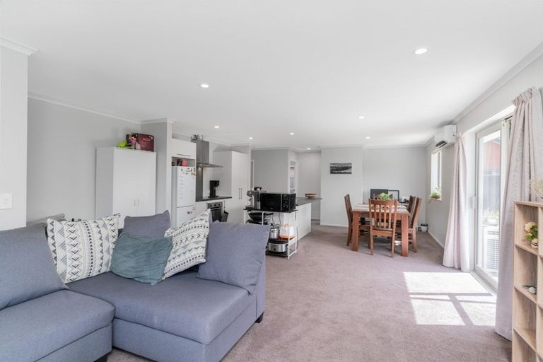 Photo of property in 38 Karere Avenue, Marshland, Christchurch, 8083