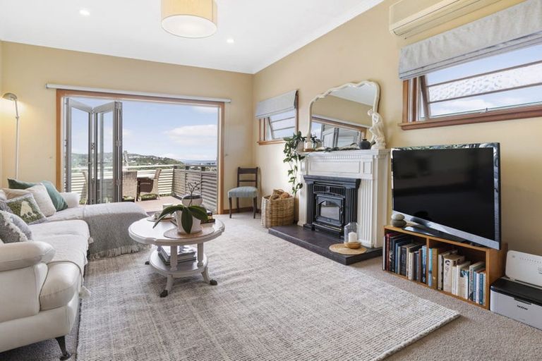 Photo of property in 201 Townsend Road, Miramar, Wellington, 6022