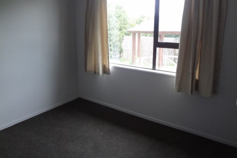 Photo of property in 14b Bolero Place, Parklands, Christchurch, 8083