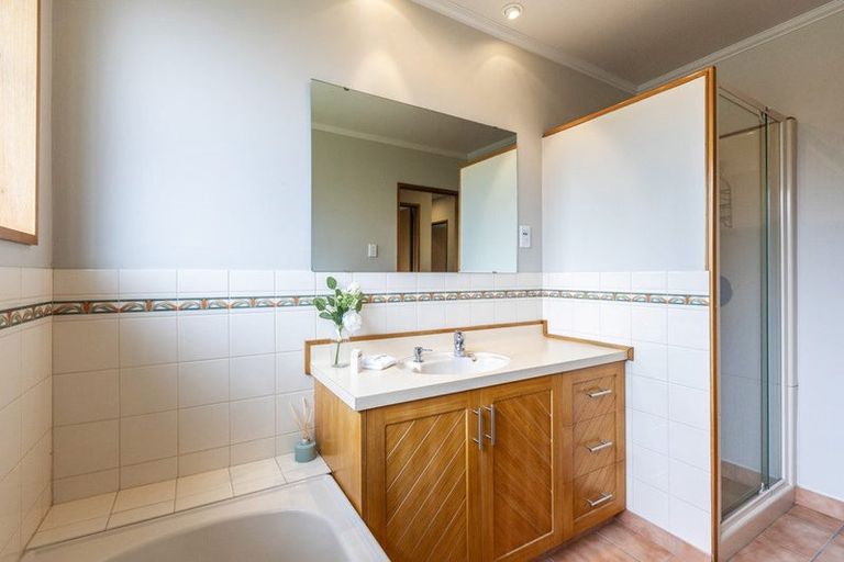 Photo of property in 117 Patterson Terrace, Halswell, Christchurch, 8025