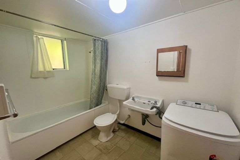 Photo of property in 1/29 Chaytor Street, Karori, Wellington, 6012