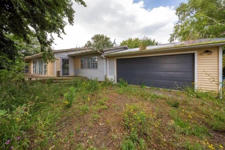 Photo of property in 34 Hunter Street, Normanby, Hawera, 4614