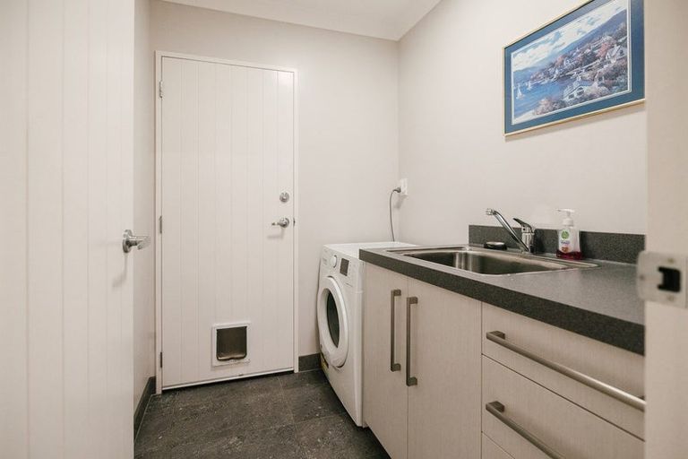 Photo of property in 7 Astelia Court, Milson, Palmerston North, 4414