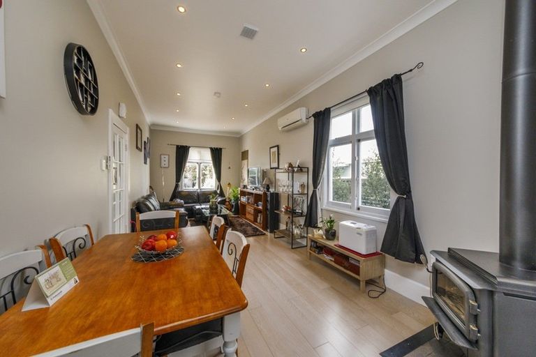 Photo of property in 16 Aorangi Street, Feilding, 4702