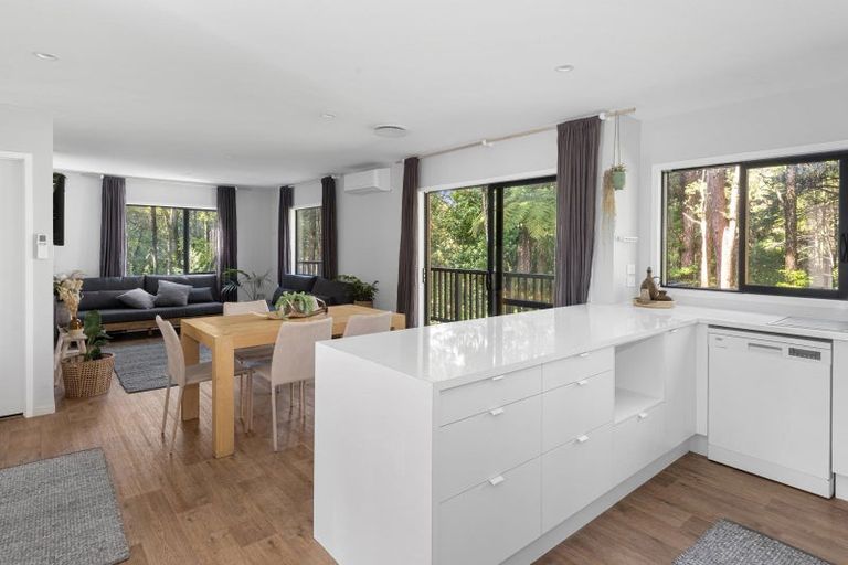 Photo of property in 16 Awa Glade Lane, Tikipunga, Whangarei, 0112